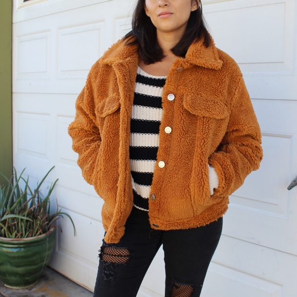 🚨//Pumpkin Patch Collection// Camel Teddy Jacket - Picture 3 of 8